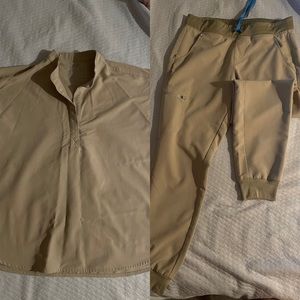 SMALL Figs top and MEDIUM bottoms, see pictures for description. Sandstone.